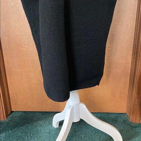 Elegant Sleeveless, Sweater Maxi by Express - Picture 15 of 17